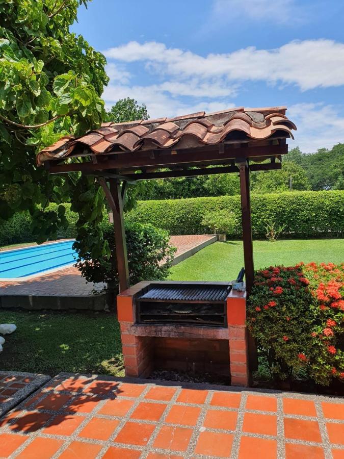 Finca Hacienda El Castillo サンタ・フェ・デ・アンティオキア エクステリア 写真