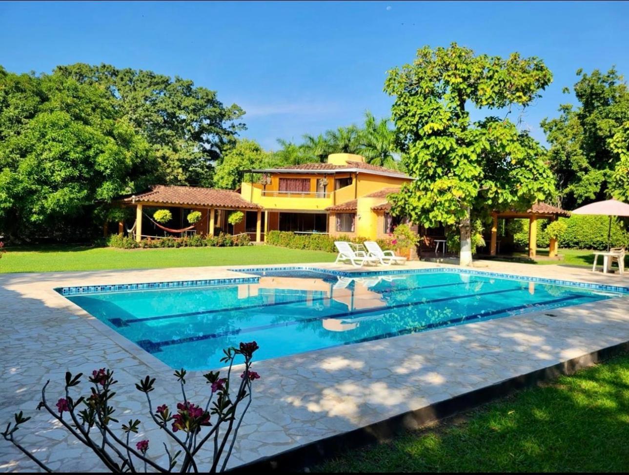 Finca Hacienda El Castillo サンタ・フェ・デ・アンティオキア エクステリア 写真